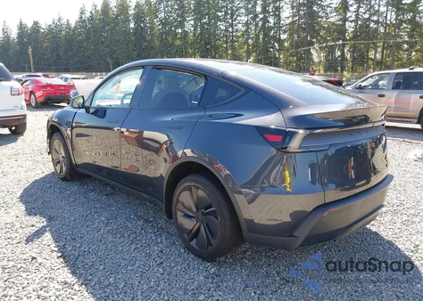 2026 Tesla Model Y Long Range Dual Motor All-Wheel Drive/Long Range Launch Series z USA, uszkodzony, nr VIN 7SAYGDEE3TF341122